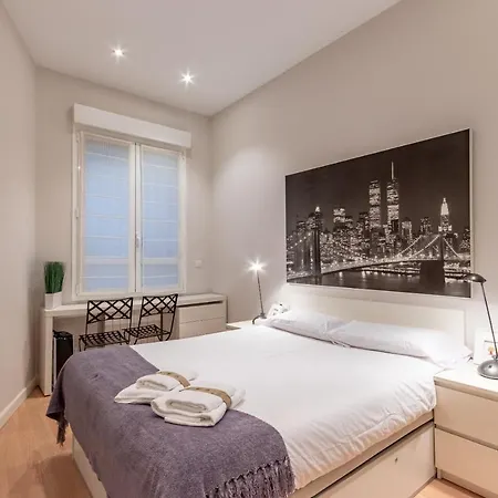 Arte Ii By Aston Apartment